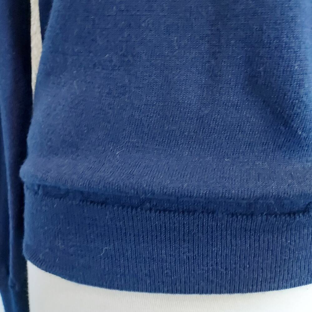 UNTUCKit Blue Merino Wool Sweater Size Small - Picture 6 of 10